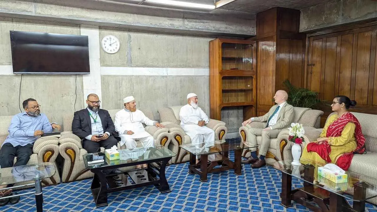 জামায়াত আমিরের সঙ্গে জার্মান রাষ্ট্রদূতের সৌজন্য সাক্ষাৎ