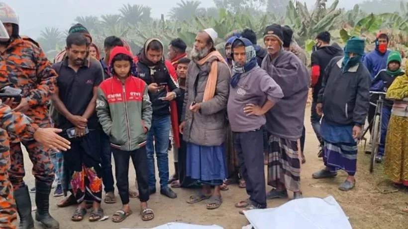 ঝিনাইদহে ঘন কুয়াশায় ট্রাকচাপায় ২ মোটরসাইকেল আরোহী নিহত