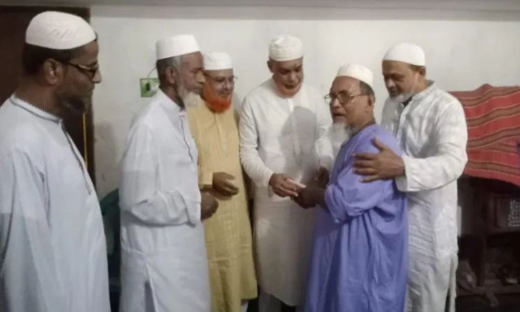 সীতাকুণ্ডে বিস্ফোরণ : নিহত ইব্রাহীম ও ফায়ার ফাইটার গাউছুলের পরিবারকে জামায়াতের আর্থিক সহায়তা