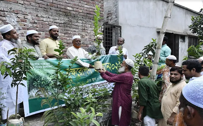 প্রকৃতির ভারসাম্য রক্ষায় ঢাকাকে সবুজের নগরী হিসেবে গড়ে তুলতে হবে : নূরুল ইসলাম বুলবুল