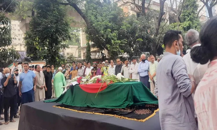 আবদুল গাফ্‌ফার চৌধুরীর দ্বিতীয় জানাজা প্রেস ক্লাবে অনুষ্ঠিত