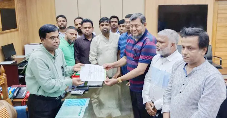 বিএনপির নিবন্ধন বাতিল ও রাজনীতি নিষিদ্ধ করতে ইসিতে যুবলীগ