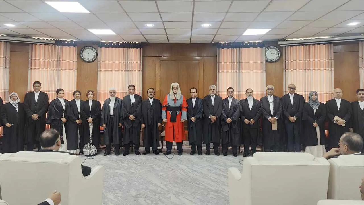 বৃহস্পতিবার বঙ্গভবনে যাচ্ছেন হাইকোর্টের ২৩ বিচারপতি