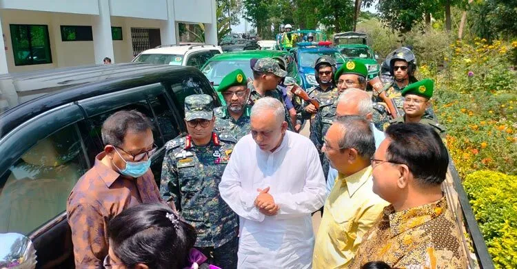 জনগণ চাইলে কুকি-চিনের সঙ্গে শান্তি আলোচনা : স্বরাষ্ট্রমন্ত্রী