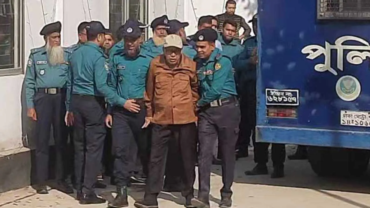 সাবেক খাদ্যমন্ত্রী কামরুল ৪ দিনের রিমান্ডে