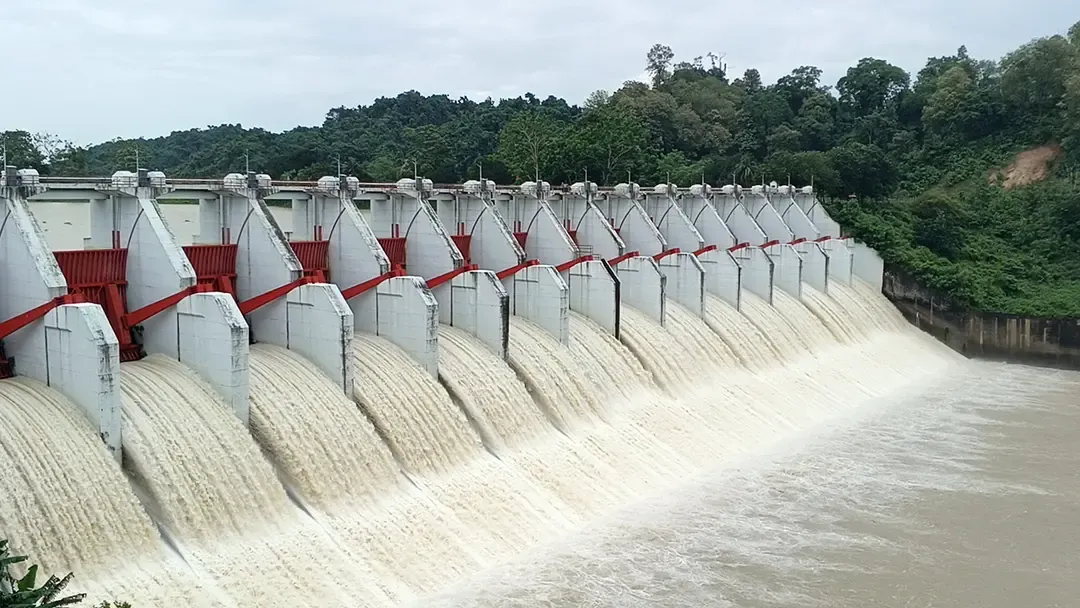 কাপ্তাই হ্রদের পানি বিপৎসীমার কাছাকাছি