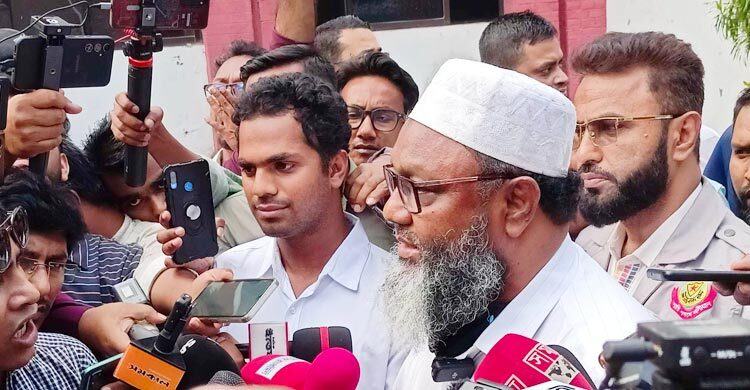 স্ত্রীর সনদ বাণিজ্য নিয়ে আমি কিছুই জানি না