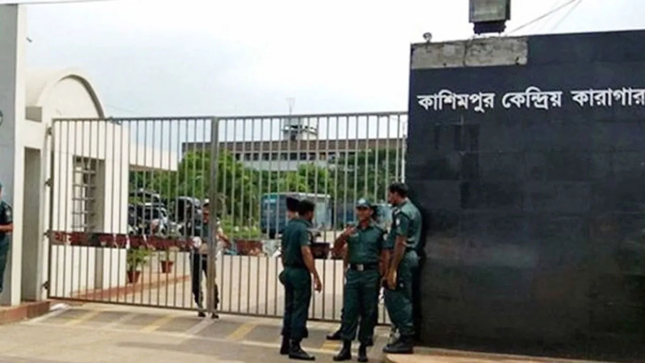 এবার ১৫ দফা দাবি জানিয়েছেন কারারক্ষীরা