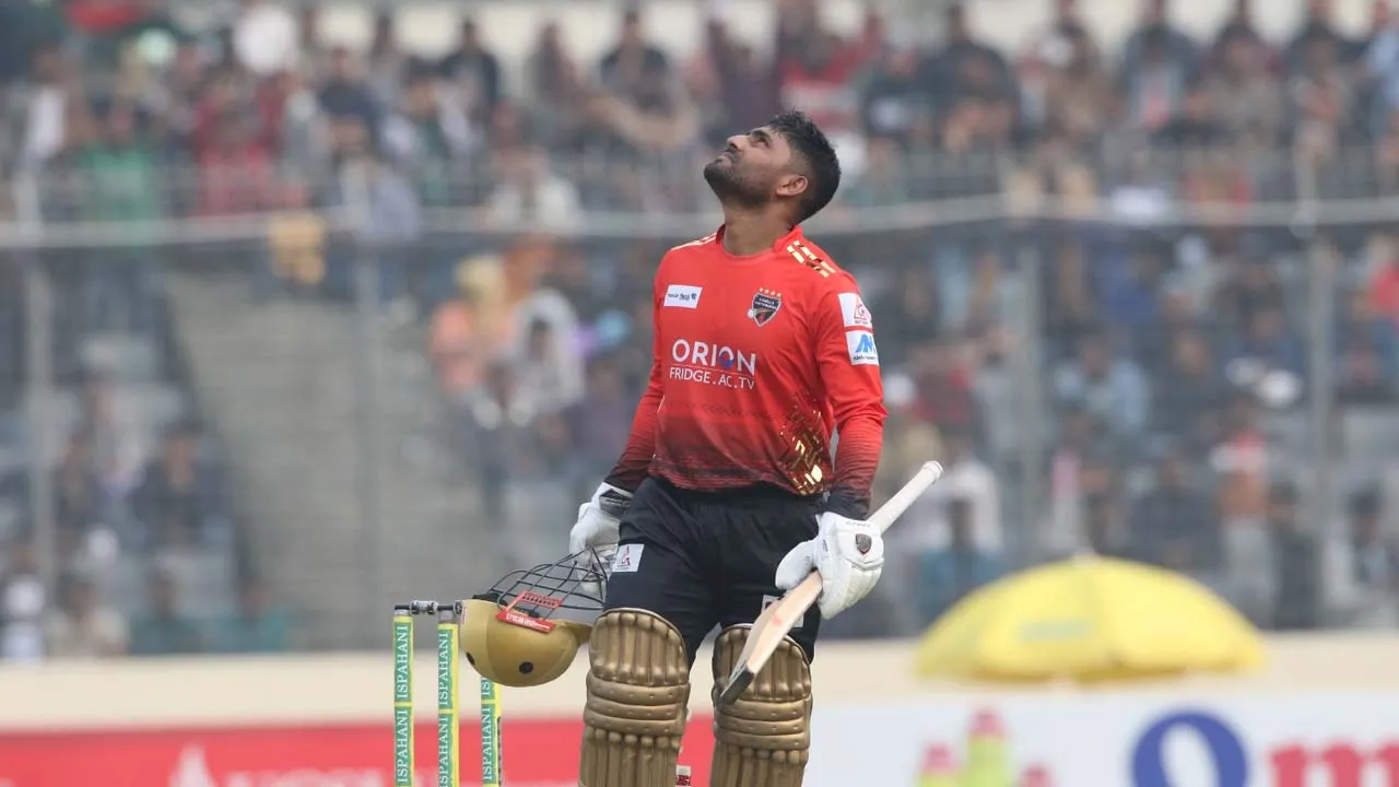 কুমিল্লার একাদশে কেন নেই ইমরুল কায়েস