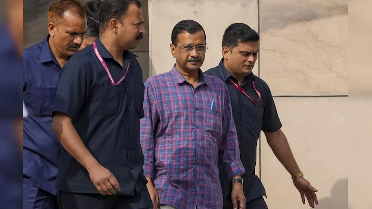 পদত্যাগের ঘোষণা দিলেন দিল্লির মুখ্যমন্ত্রী অরবিন্দ কেজরিওয়াল