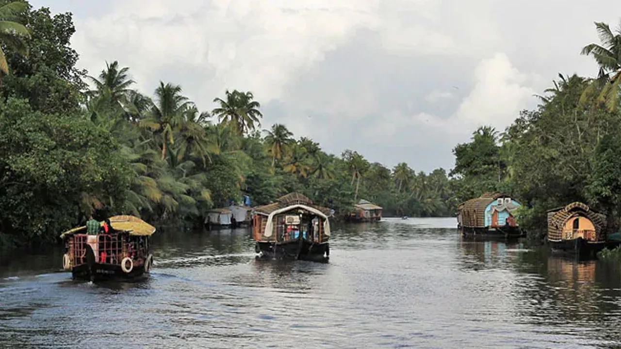 কেরালার নাম পরিবর্তনে ফের বিধানসভায় প্রস্তাব পাস