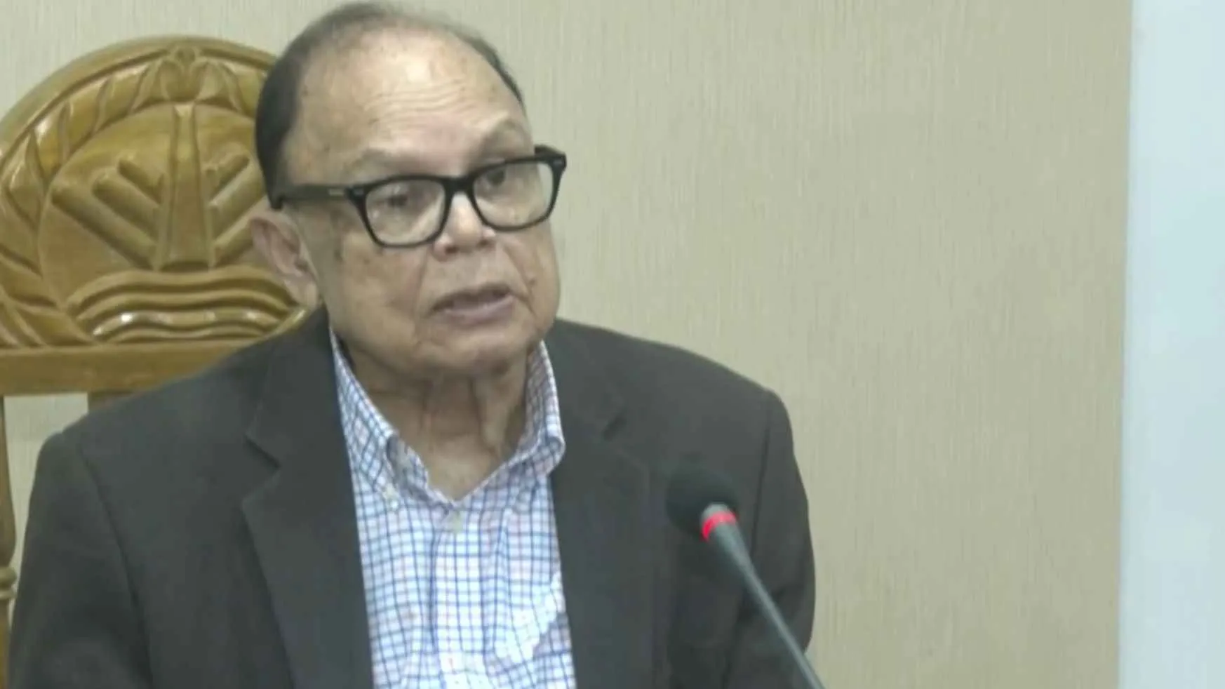 চালের দাম কমার বিষয়ে যা জানালেন খাদ্য উপদেষ্টা