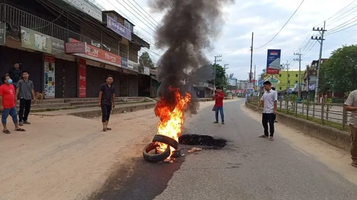 তিন পার্বত্য জেলাতে অবরোধের ঘোষণা, নতুন ৮ দাবি
