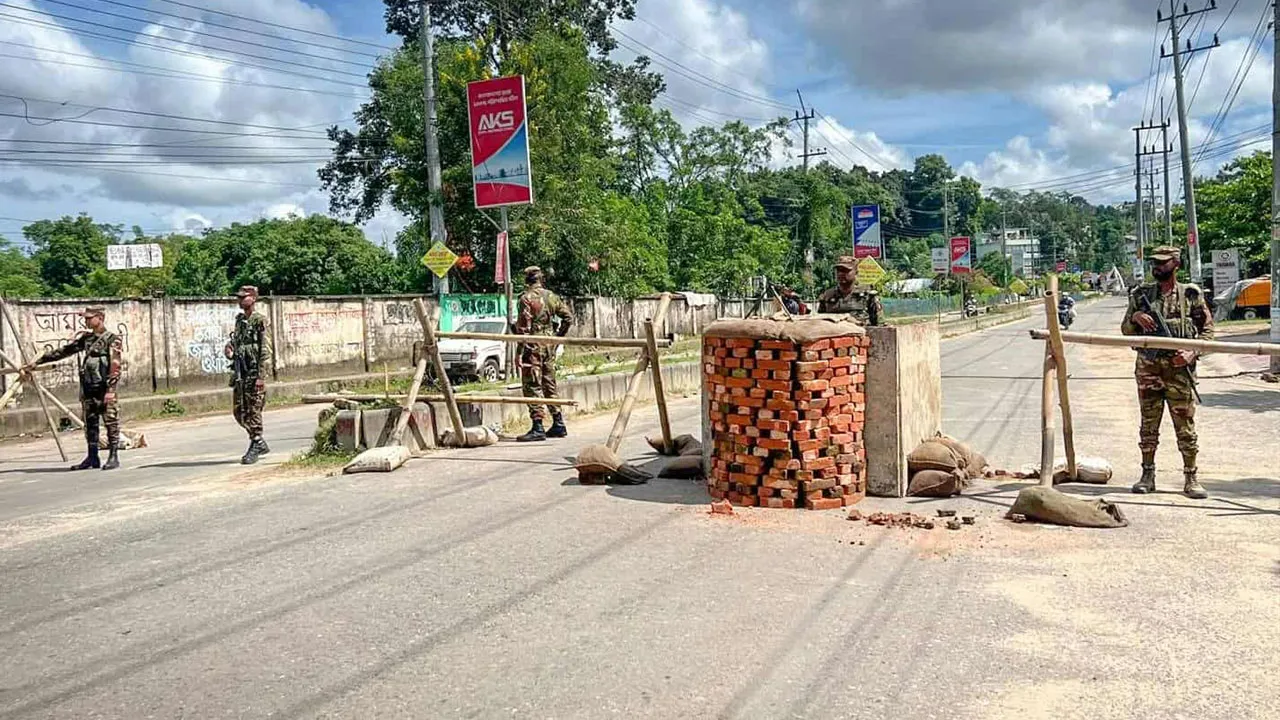 খাগড়াছড়ি ও গুইমারায় ১৪৪ ধারা বহাল, সংঘর্ষে নিহতদের মরদেহ হস্তান্তর