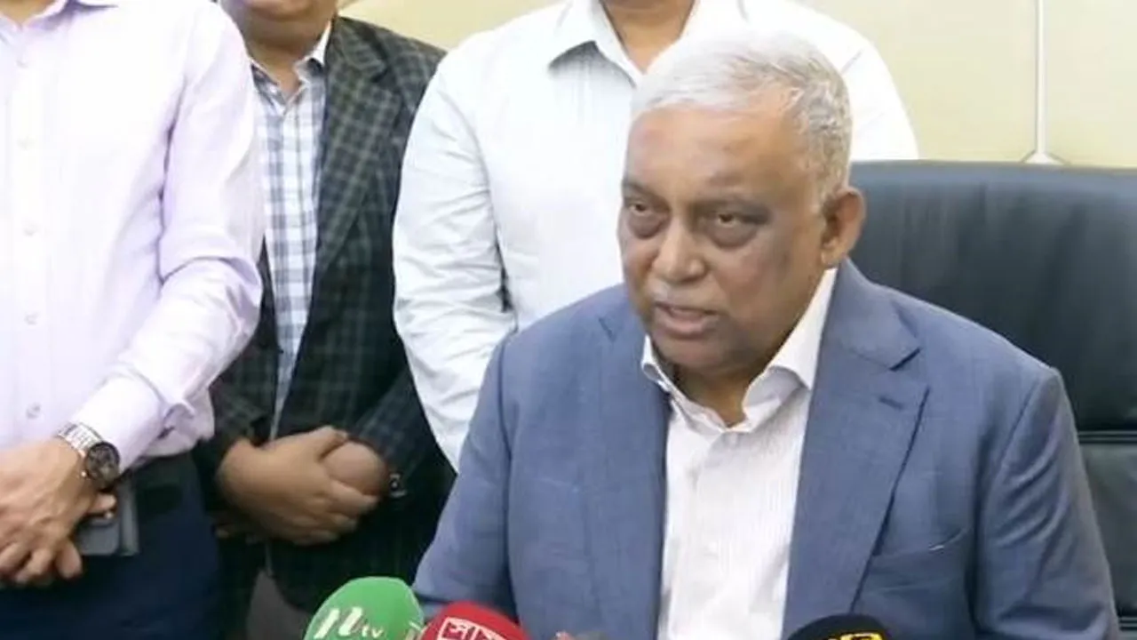 ভিসানীতি নিয়ে যা হচ্ছে সবই অতিরঞ্জিত : স্বরাষ্ট্রমন্ত্রী