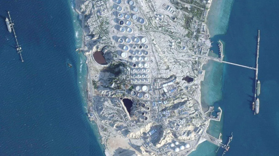 ইরানের খার্গ দ্বীপে যুক্তরাষ্ট্রের বিমান হামলা