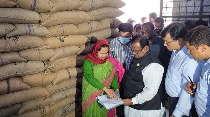 পণ্যের দাম সাধ্যের মধ্যে রাখতে কাজ করছে সরকার: খাদ্যমন্ত্রী