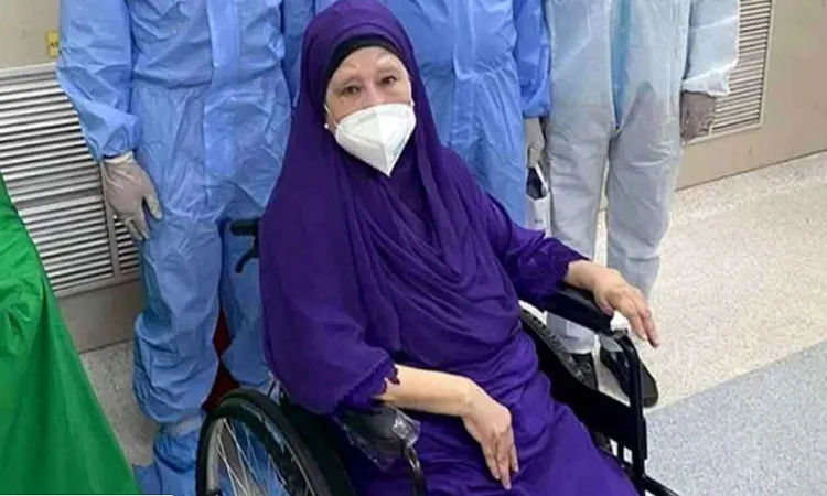 বাসায় ফিরছেন খালেদা জিয়া