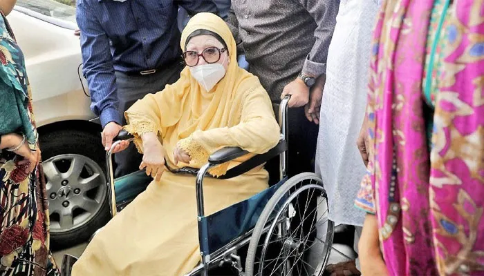 খালেদা জিয়ার শারীরিক অবস্থার অবনতি