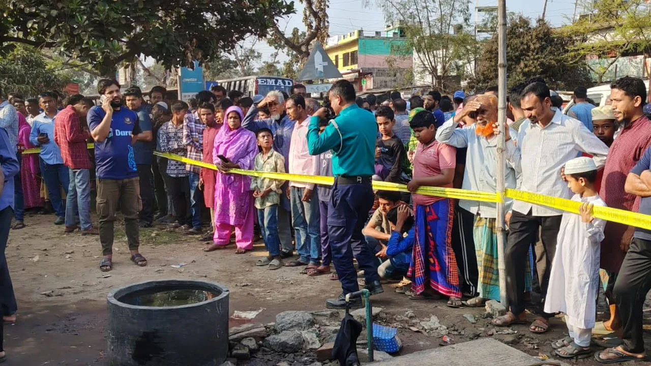 খুলনায় ব্যবসায়ীকে গুলি করে হত্যা