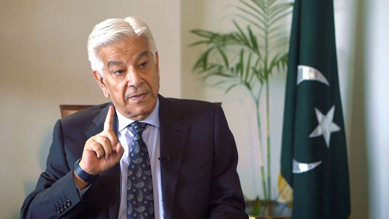 khwaja-asif-20251112102742