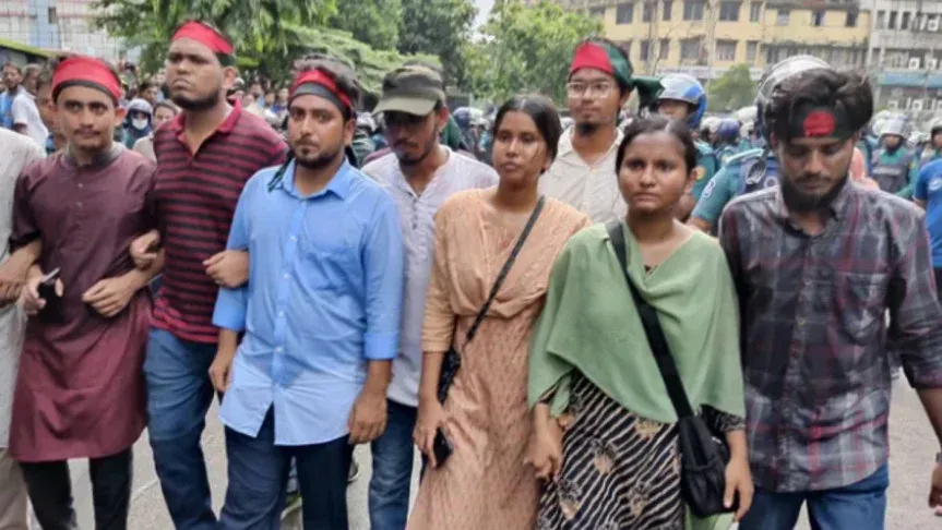 সরকারকে আবারও ২৪ ঘণ্টার আলটিমেটাম শিক্ষার্থীদের