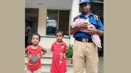বাবা কারাগারে, মা নিখোঁজ; তিন শিশুর দিন কাটছে অনিশ্চয়তায়