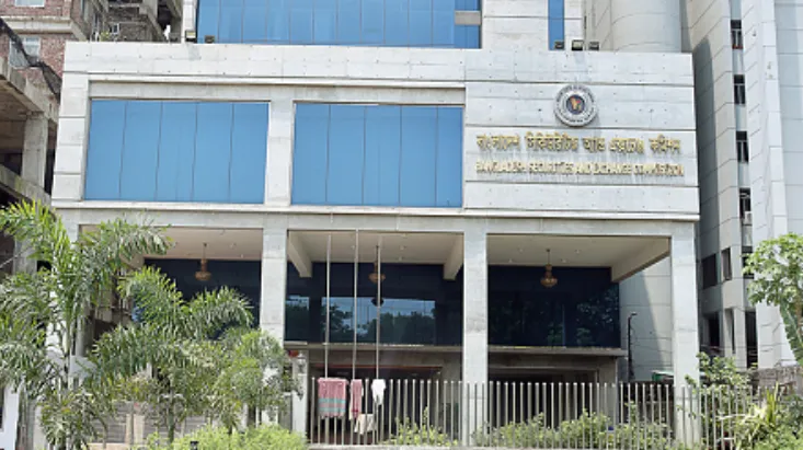 কঠোর হচ্ছে বিএসইসি