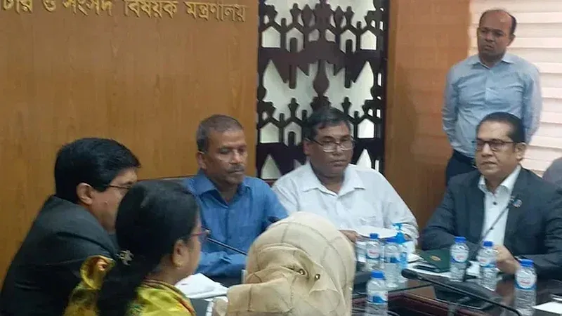 আন্দোলনকারীদের বিরুদ্ধে করা মামলা প্রত্যাহার হচ্ছে