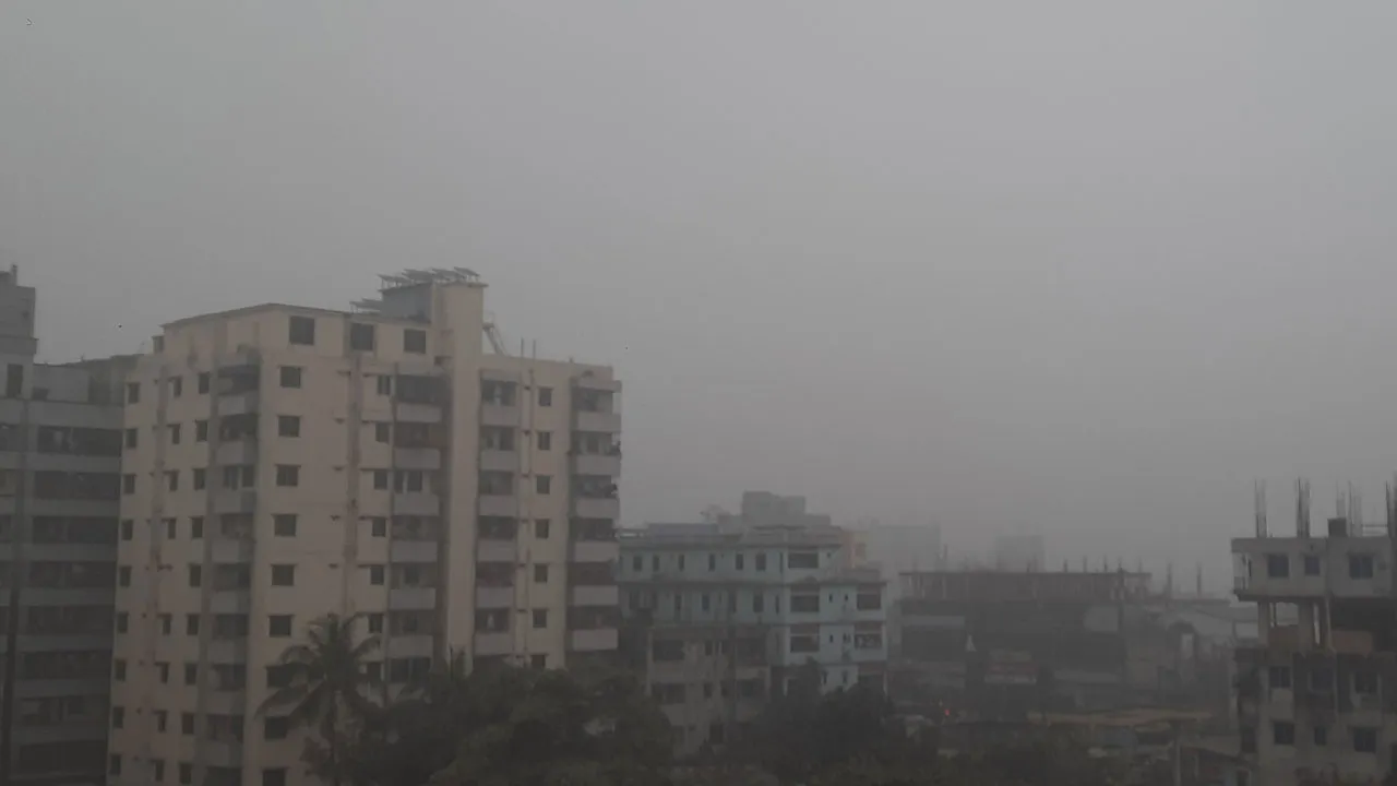 ঢাকায় মাঝারি কুয়াশাসহ ঠান্ডা অব্যাহত