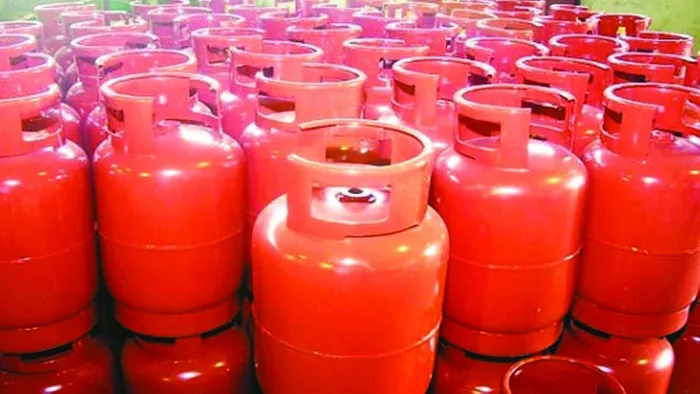 এলপিজির নতুন দাম ঘোষণা আজ