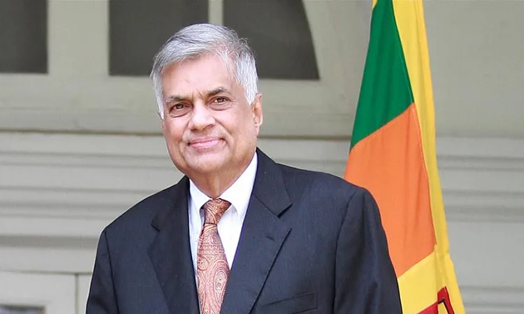 সরকার গঠনে বিরোধীদের আমন্ত্রণ লঙ্কান প্রধানমন্ত্রীর