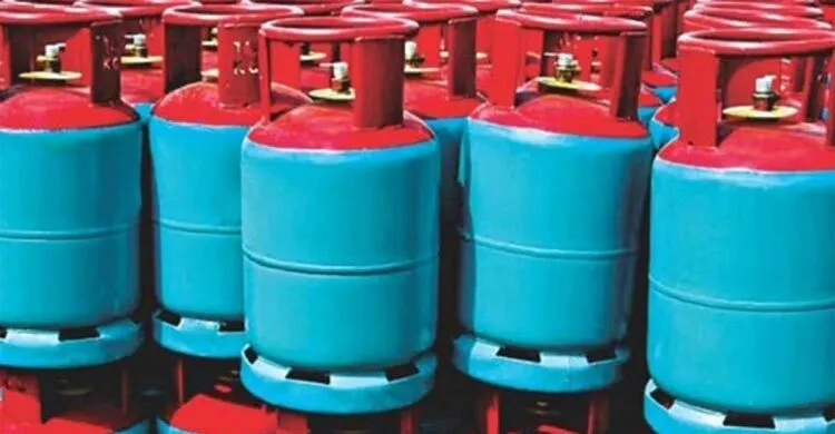 আবারও বাড়লো এলপিজির দাম