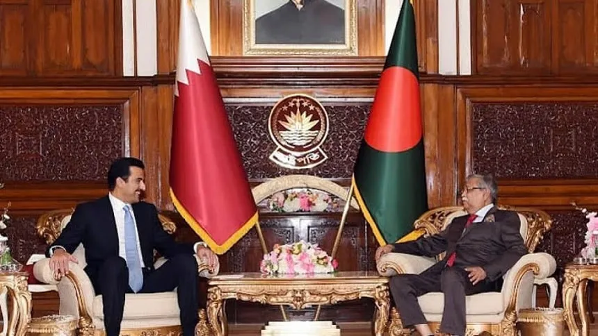 الرئيس يسعي إلي زيادة الاستثمارات من القطر