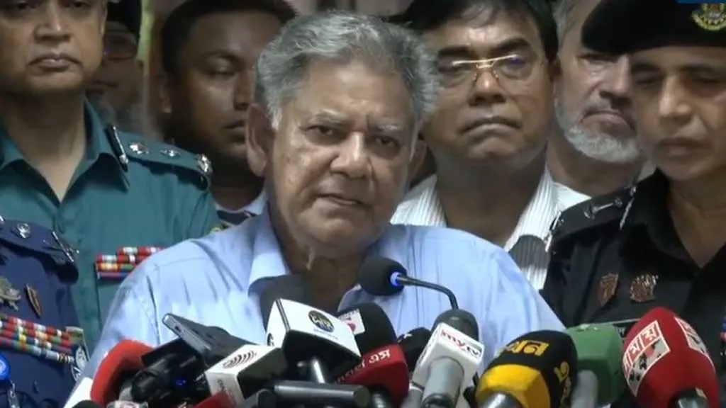 এমন কিছু করবেন না যাতে আপনাদের জীবন বিপন্ন হয়: স্বরাষ্ট্র উপদেষ্টা