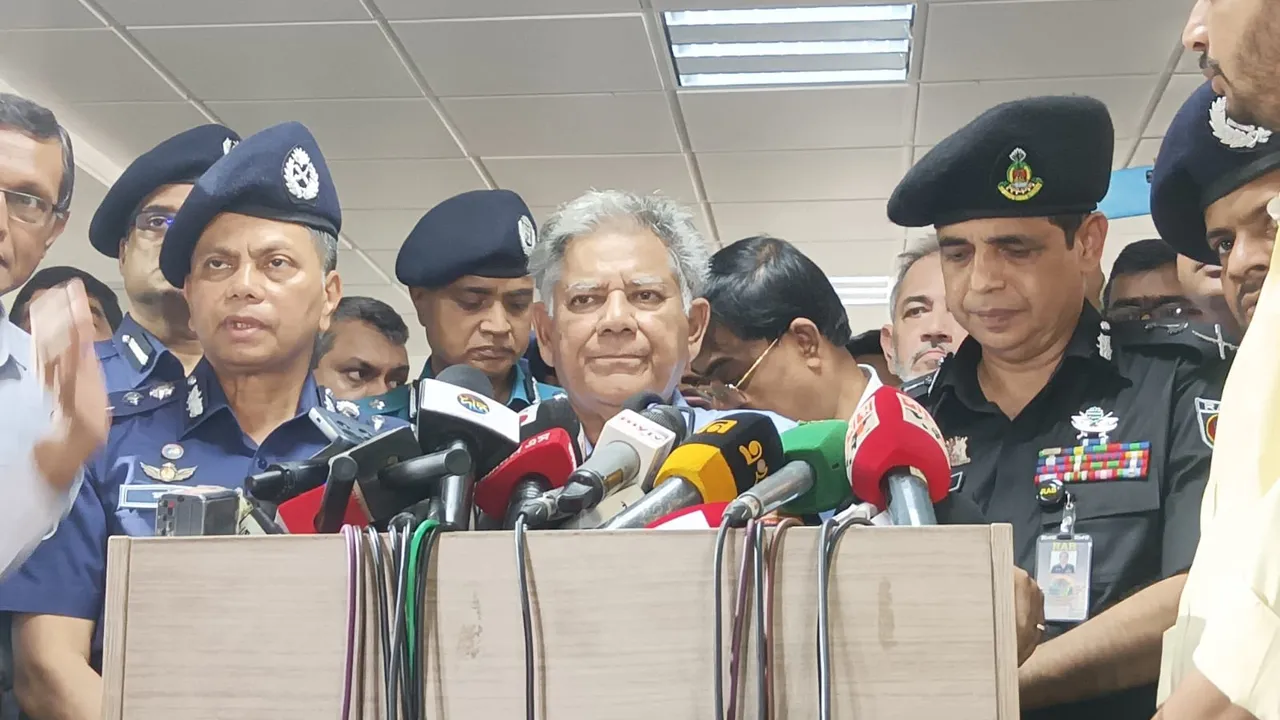 Politics will be very difficult in future: Home Affairs Advisor