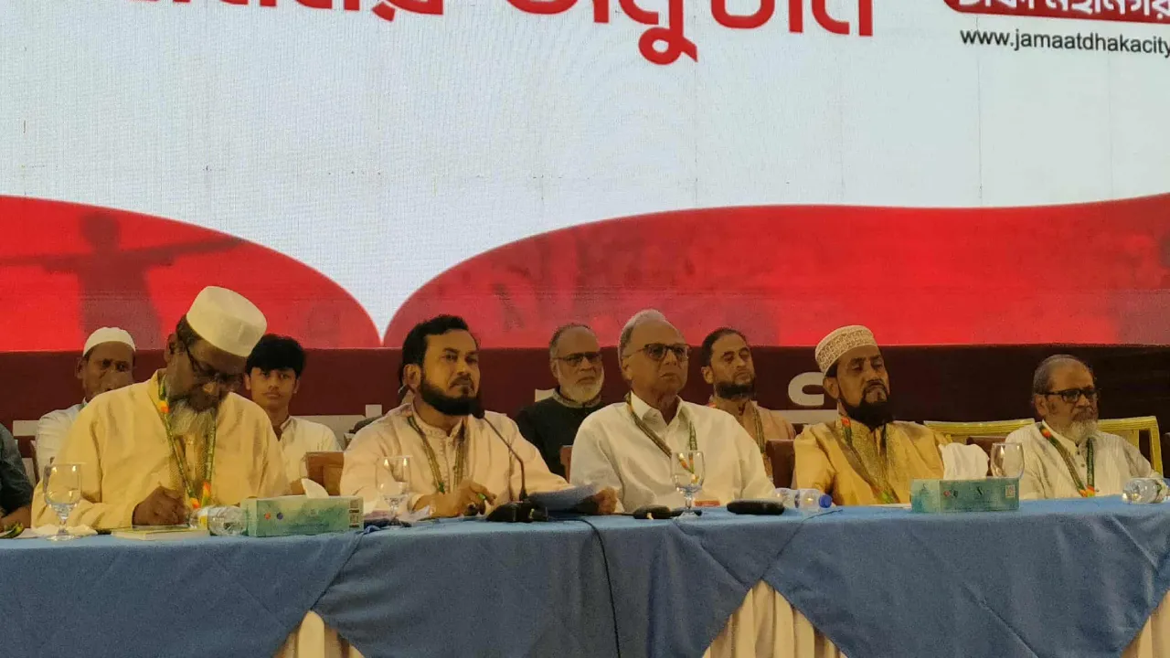 `জুলাই শহীদদের দলীয়করণ করবেন না'