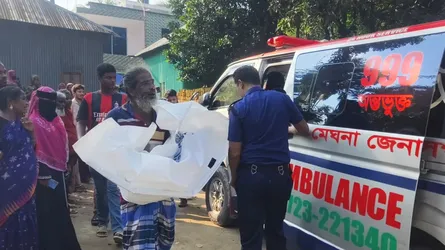 মানিকগঞ্জে একই পরিবারের ৩ জনের মরদেহ উদ্ধার