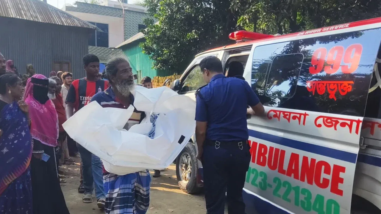 মানিকগঞ্জে একই পরিবারের ৩ জনের মরদেহ উদ্ধার