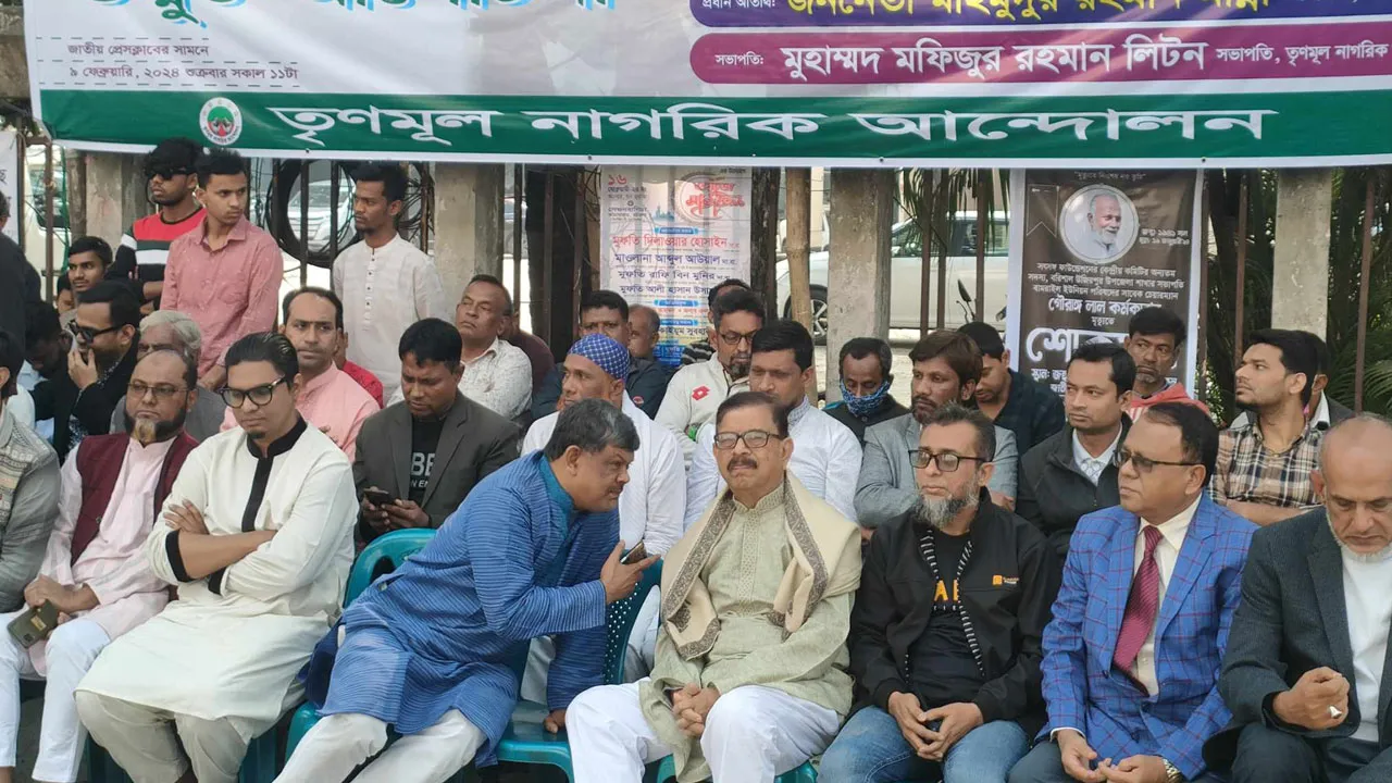 মূর্খ নেতার পক্ষে রোহিঙ্গা সমস্যা সমাধান সম্ভব নয় : মান্না