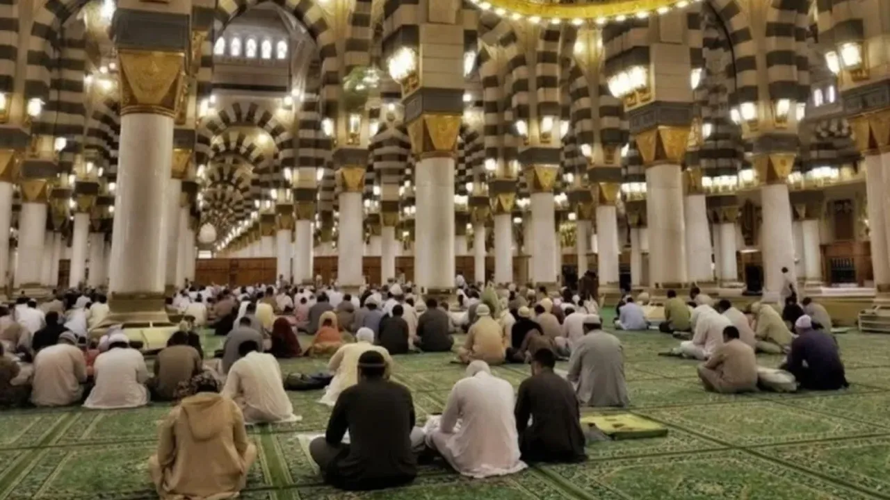 ২০২৫ সালে মসজিদে নববীতে হাফেজ হয়েছেন ৮,৩৩৫ শিক্ষার্থী