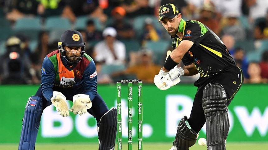 Inglis, Maxwell power Australia to victory