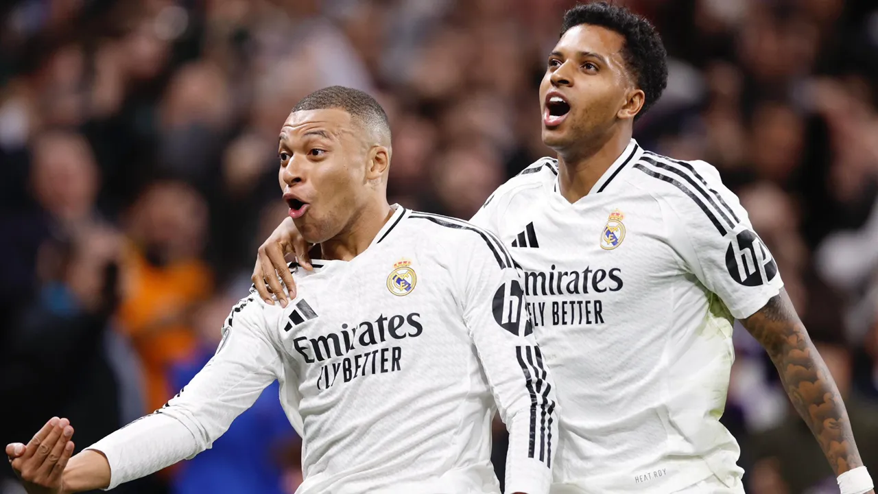 রোনালদোর রেকর্ড ছুঁয়ে রিয়ালকে জেতালেন এমবাপে