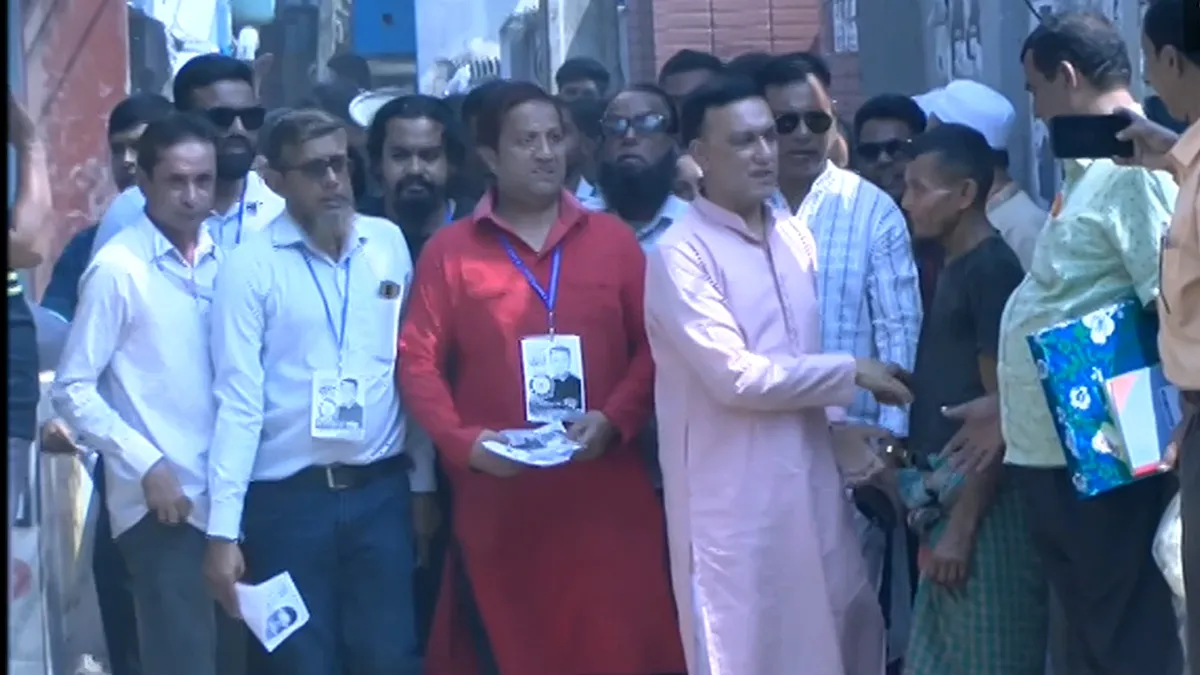বিরামহীন প্রচারণা চালাচ্ছেন কুমিল্লা ও ময়মনসিংহ সিটি নির্বাচনের প্রার্থীরা