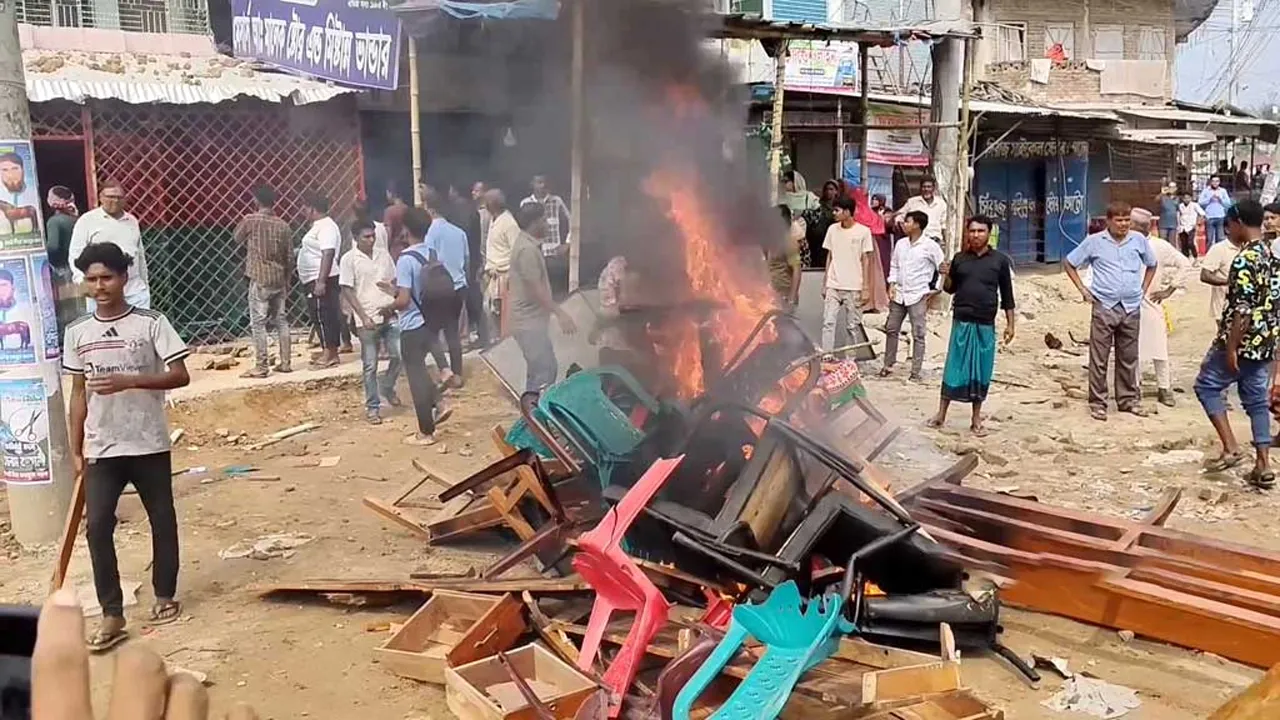 BNP nomination: Clashes, vandalism, blockade between two parties in Meherpur