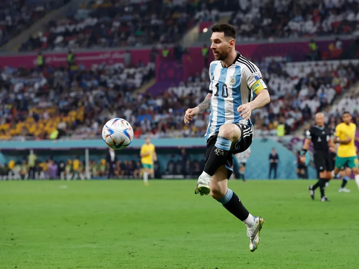 Messi returns to Argentina squad for WC qualifiers