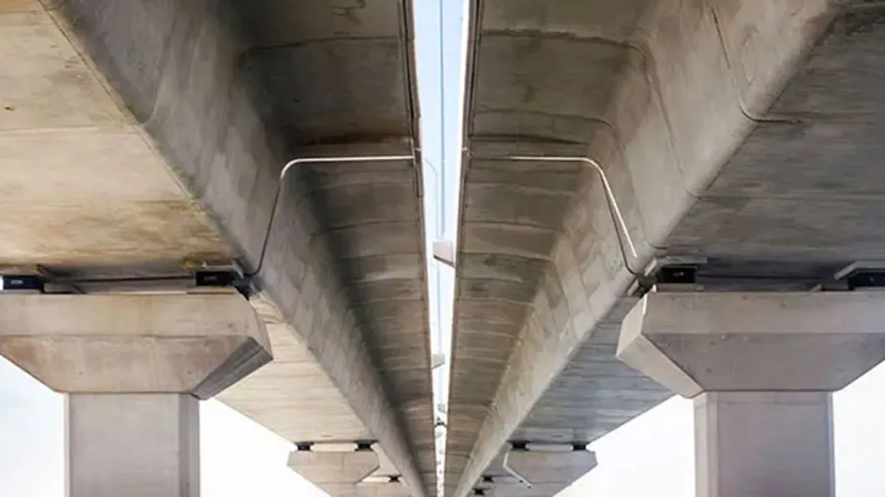 মেট্রোরেল ও সব ফ্লাইওভারের বিয়ারিং প্যাডের মান নির্ণয়ে হাইকোর্টে রিট