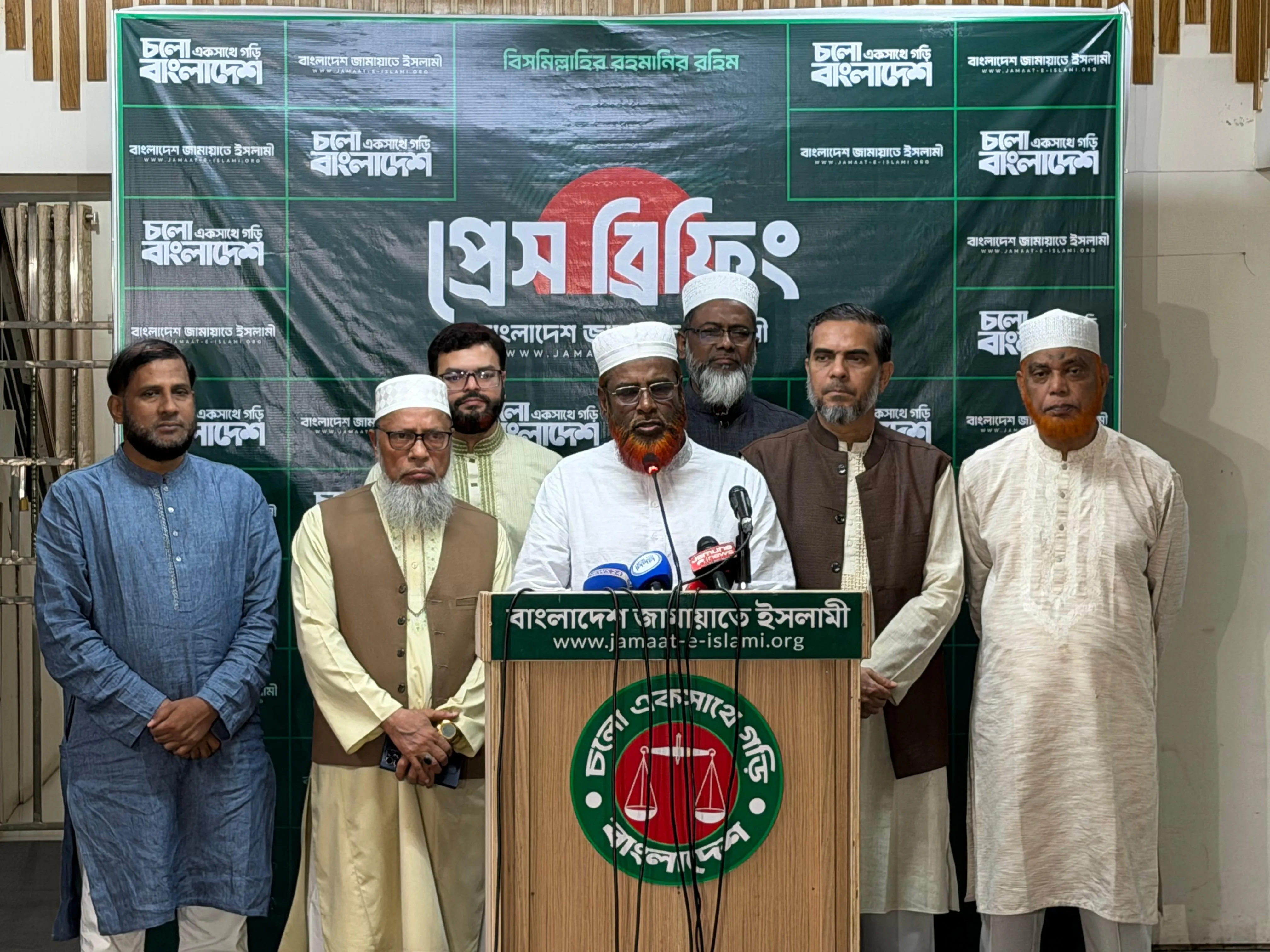 শিটে আগাম সই ও এজেন্টদের বের করে দিয়ে ভোট কারচুপি করেছে বিএনপি