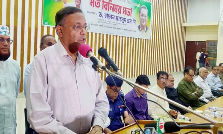 বন্যার্তদের পাশে আ.লীগ ছাড়া কোনো দল নেই : হাছান মাহমুদ