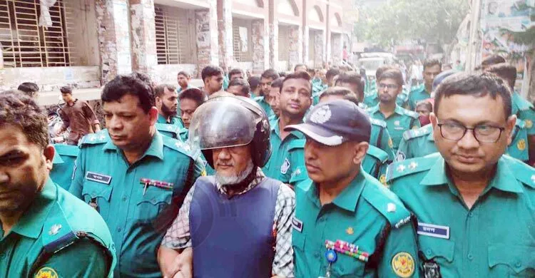 সাবেক ডিএমপি কমিশনার আছাদুজ্জামান ৭ দিনের রিমান্ডে
